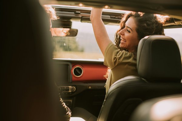 Où trouver les meilleures routes pour un road trip en voiture classique en Écosse?